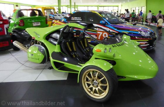 grünes motorradauto