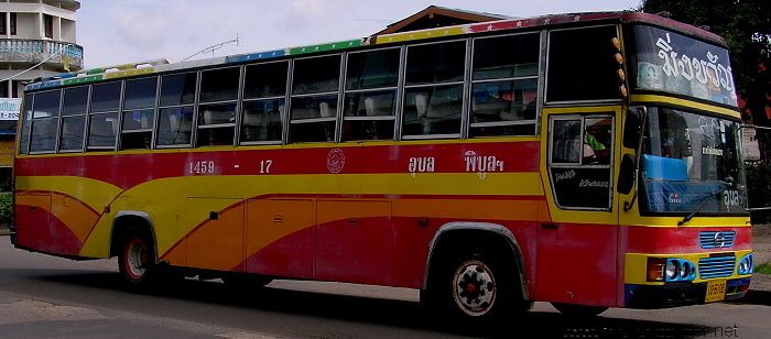 Busbild bemahlt fernreisen