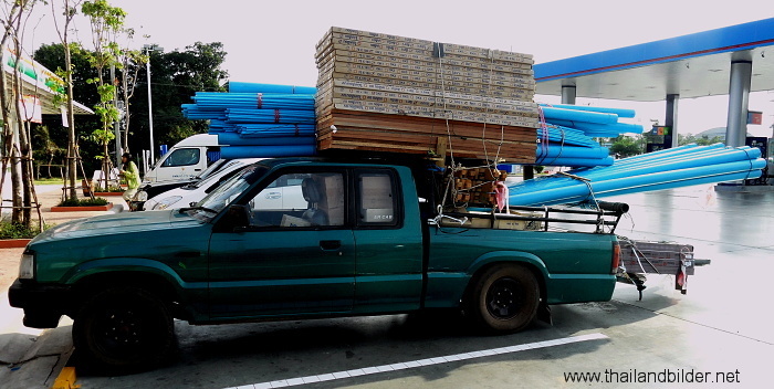 pickup völlig überladen